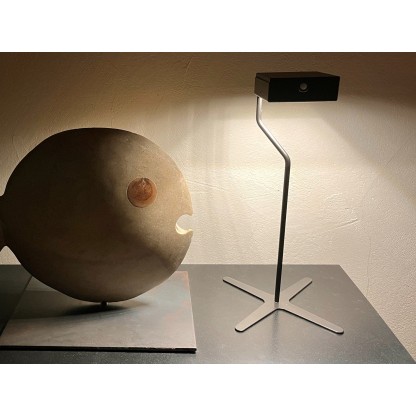 Настольные светильники LYX Luminaires TEE