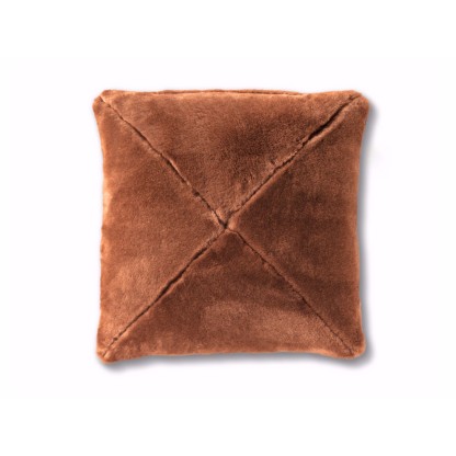 Диванные подушки Minotti CUSHION - SHEARLING