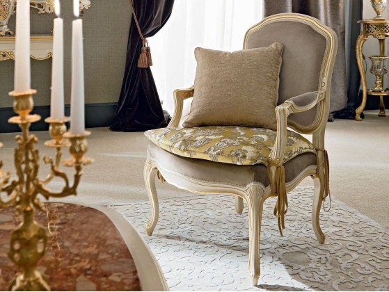 Кресло небольших размеров Modenese Luxury Interiors 12436