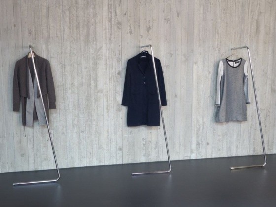 Вешалка для одежды MOX SAM