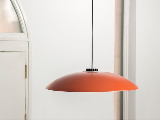 Подвесные светильники Santa & Cole HEADHAT PLATE