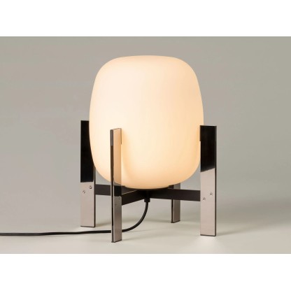 Настольные светильники Santa & Cole CESTA METLICA