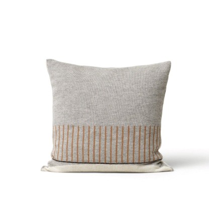 Диванные подушки Form & Refine AYMARA