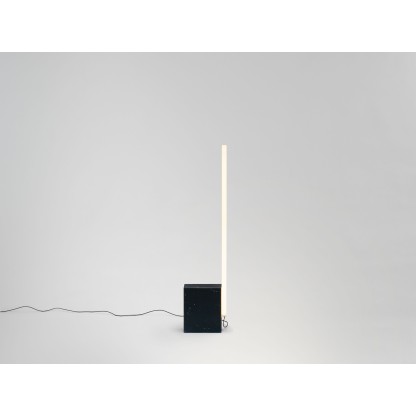 Напольный светильник Michael Anastassiades RELAY 1