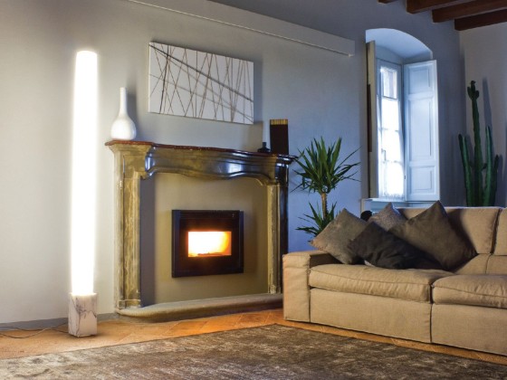 Напольный светильник Essenzialed FLUO