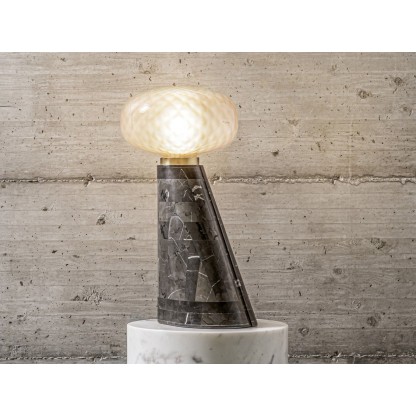 Напольный светильник Stonethica SEVEN BLOOMS