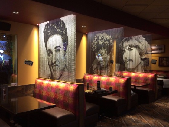 Вышитый бисером занавес Kriskadecor SPACE DIVIDER WITH IMAGES