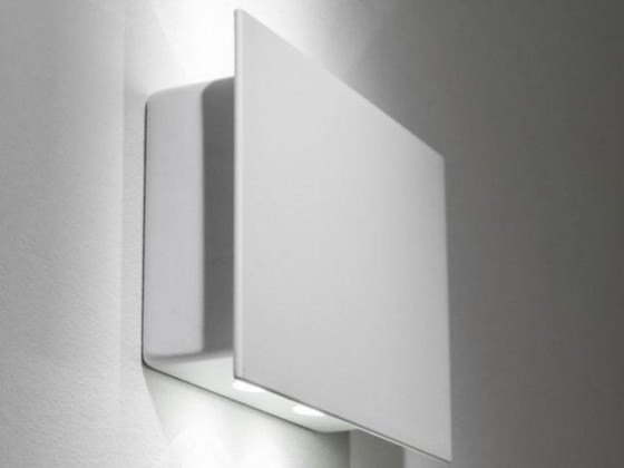 Настеннопотолочные светильники Lucifero's MANINE