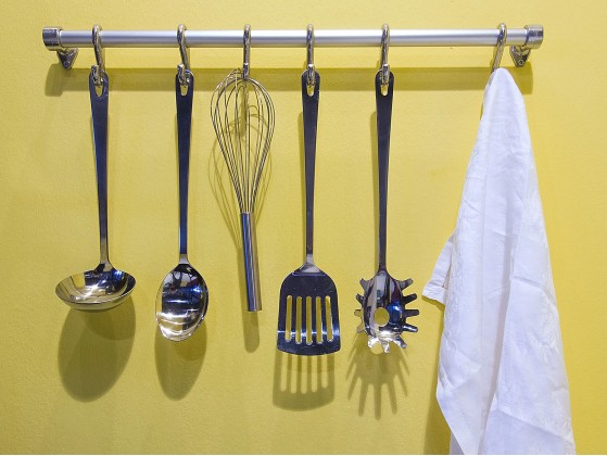 Вешалка для одежды KRIPTONITE TUBE HANGER