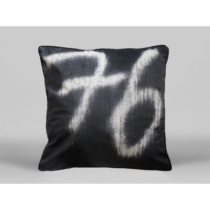 Диванные подушки HENZEL STUDIO UNITLED (1976) - ART96