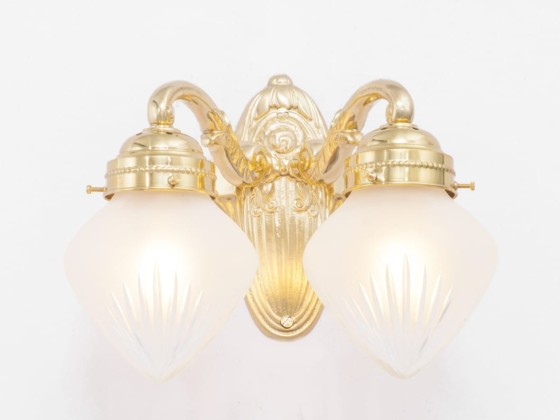 Бра - настенная лампа Patinas Lighting PECS II