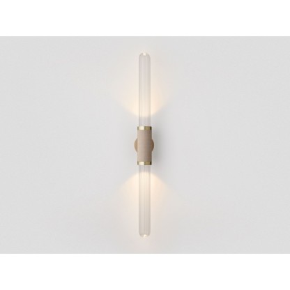 Настенный светильник от Articolo Studio SCANDAL TALL