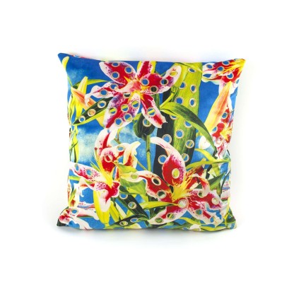 Диванные подушки Seletti FLOWER WITH HOLES