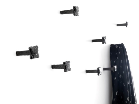 Вешалка для одежды Opinion Ciatti CHIODO SCHIACCIA CHIODO