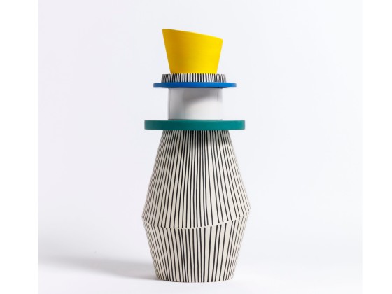 Ваза L'ARTE NEL POZZO SIAMO TUTTI UNO - TOTEM F