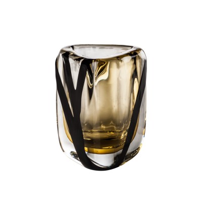 Ваза VENINI BLACK BELT TRIANGOLO