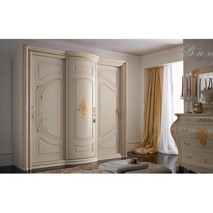 Белый шкаф в классическом стиле с роздвежными дверцами Armadi