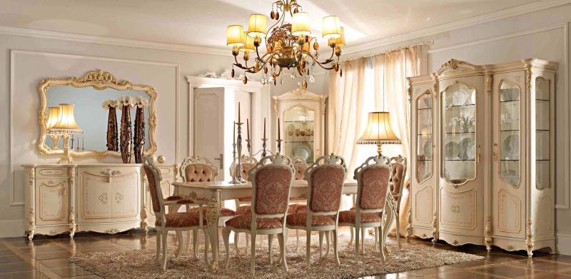 Набор мебели для столовой в бежевом цвете Barocco