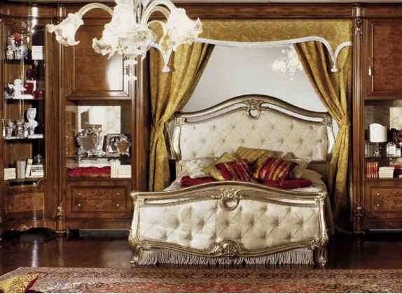 Белая кровать в обивке капитоне украшена серебром Antonelli Moravio AMC