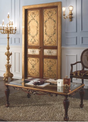 Журнальный столик для гостиной на резных ножках Giorno