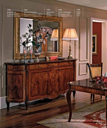 3-х створчатый буфет с зеркалом классического стиля Reggenza