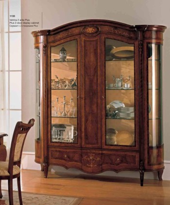 Сервант с двумя створками - цвета орех Reggenza