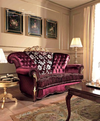 3-х местный диван бордового цвета Reggenza