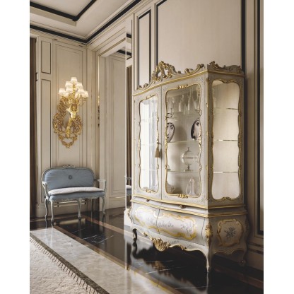 Витрина Andrea Fanfani 2053