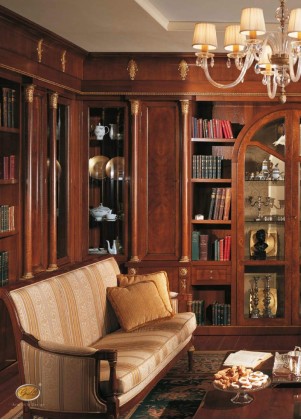 Столовый гарнитур классического стиля из массива The Book