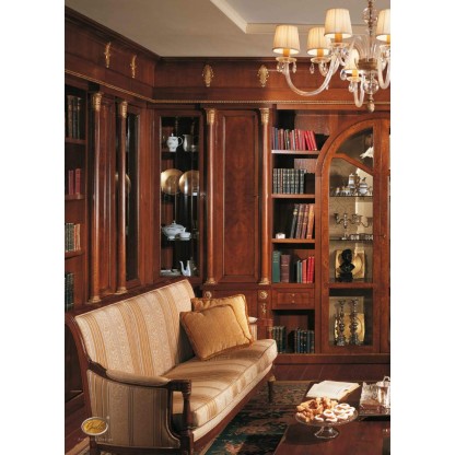 Столовый гарнитур классического стиля из массива The Book