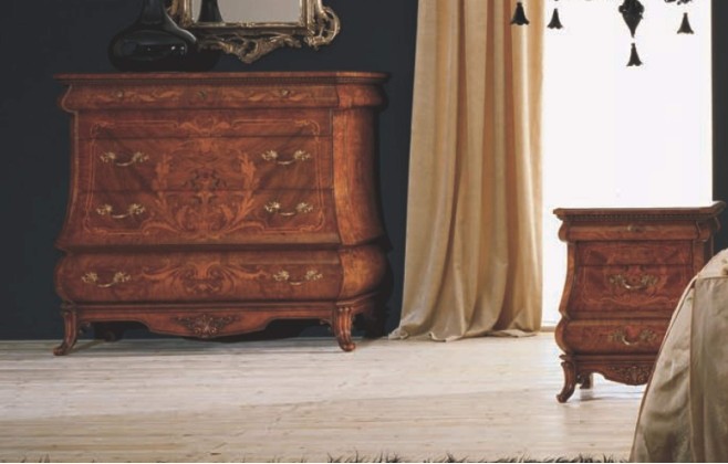 Инкрустированый комод на резных ножках Grilli - Rondo